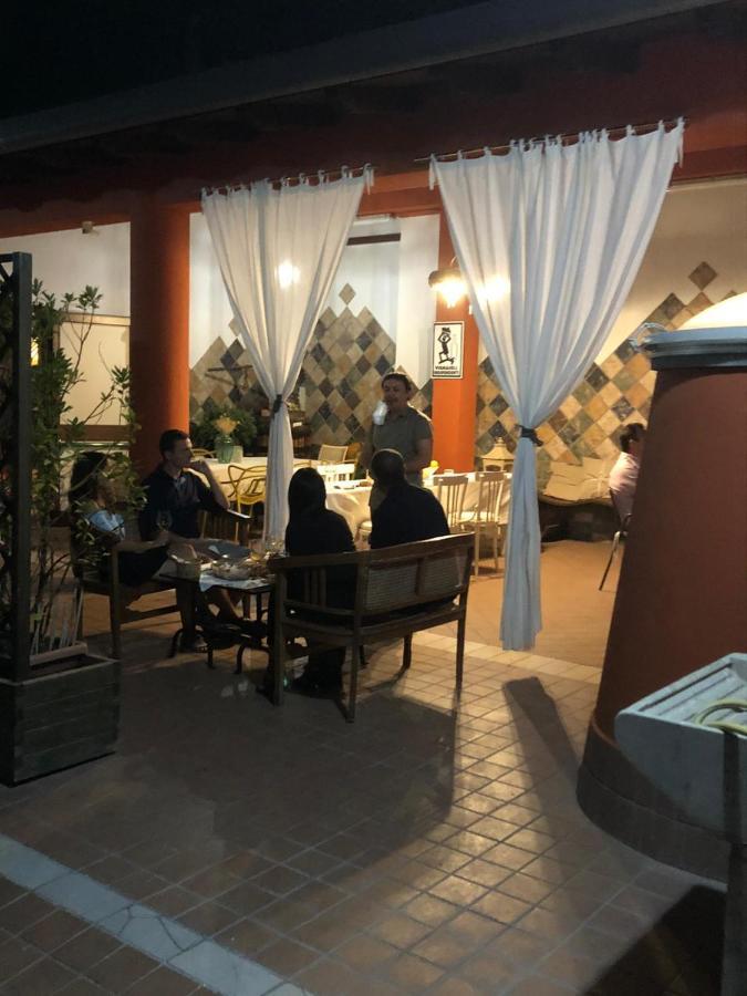Guardia Sanframondi Agriturismo Cantina Morone מראה חיצוני תמונה