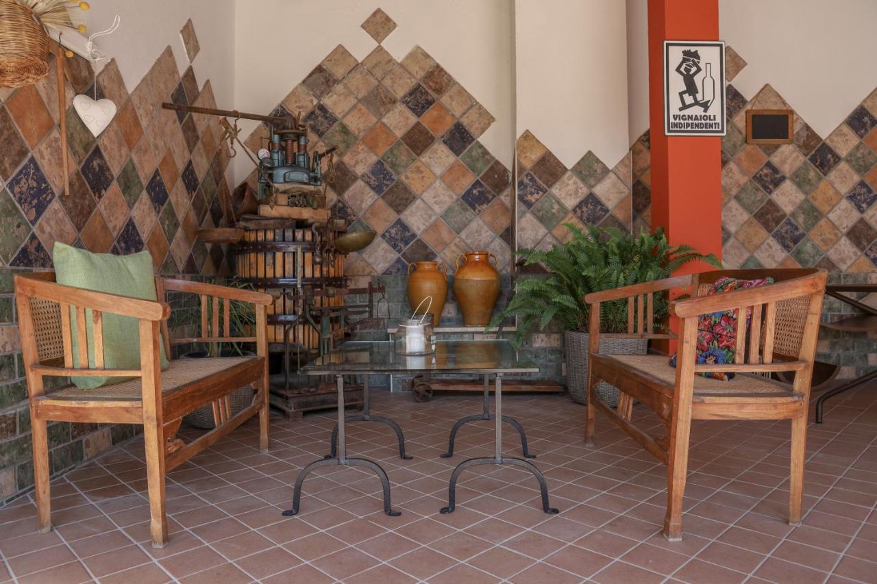 Guardia Sanframondi Agriturismo Cantina Morone מראה חיצוני תמונה